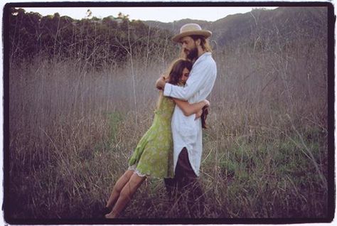 Edward Sharpe And The Magnetic Zeros, Edward Sharpe, Discover Music, Stuck In My Head, Love Deeply, Sound Of Music, Beautiful People, Music Book, We Heart It