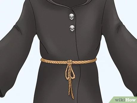 3 Ways to Make a Grim Reaper Costume - wikiHow Grim Reaper Costume, Reaper Costume, Grim Reaper Halloween, Scream Mask, What Is Halloween, Black Cloak, The Grim Reaper, Skull Mask, Costume Store