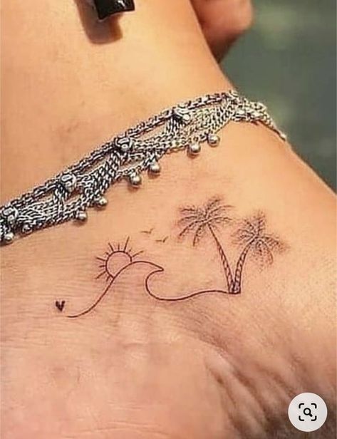 Small Beach Tattoos, Small Foot Tattoos, Ankle Tattoos For Women, Palm Tattoos, Foot Tattoos For Women, Palm Tree Tattoo, Inspiration Tattoos, Beach Tattoo, Tattoo Life