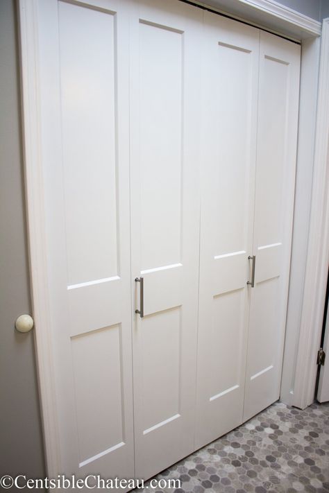 Bifold Doors Makeover, Folding Closet Doors, Pintu Interior, Bedroom Closet Doors, Closet Door Makeover, Closet Diy, Bifold Closet Doors, Laundry Closet, Sliding Closet Doors