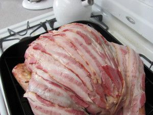 At Thanksgiving I made a bacon wrapped turkey breast and it must have left an impression with NerdDad. He requested a bacon wrapped Turkey for Valentine’s Day dinner. So I made my first bacon wrapped turkey. It was super easy and a huge hit! First I rinsed the turkey inside and out (after removing the […] Stuffing Bites, Bacon Wrapped Turkey, Rotisserie Turkey, Turkey Bacon Wrap, Thanksgiving Turkey Dinner, Thawing Turkey, Turkey Wraps, Brine Recipe, Turkey Recipes Thanksgiving