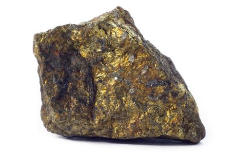 How to Separate Fool's Gold From Real Gold (And Not Get Fooled!) - Rock Seeker Geology Rocks Mineral, Gold Specimens, Natural Gold Nugget, Gold Panning, Panning For Gold, Geode Rocks, Fool’s Gold, Gold Prospecting, Rocks And Fossils