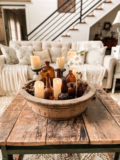 New Fall Decorating Ideas, Simple Fall Decor Ideas For The Home, Wooden Bowl Decor, Cheap Fall Decor Ideas, Country Decor Ideas, Fall Coffee Table Decor, Fall Coffee Table, Farmhouse Inspiration, Fall Farmhouse