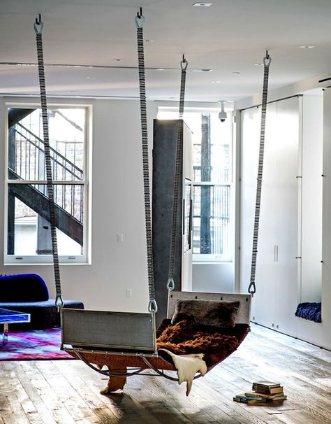 If you're lucky enough to have high ceilings and extra floor space, check out our 16 favorite examples of indoor swings. Indoor Swing Chair, Ideas Terraza, Architecture Cool, Nyc Loft, Indoor Hammock, Concept Model, Indoor Swing, Hanging Furniture, Outdoor Hammock