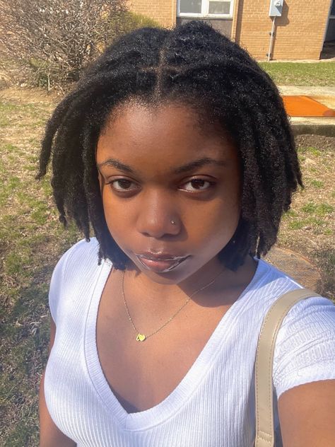 #locs #locstyles #locstylesforwomen #blackgirl #locjourney Big Locs, Short Dreadlocks, Loc Care, Loc Goddess, Dreadlocks Styles, Short Dreadlocks Styles, Dreads Hairstyles, Short Dreads, Loc Inspiration