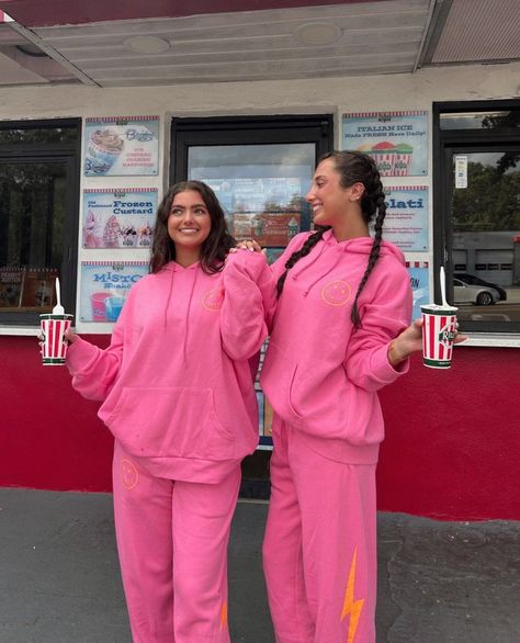 OG sets are the ultimate pinkfit 💕 Starfit Hoodie, Smiley Print, Lightning Bolt Logo, Sweatpants Fit, Hoodie Mask, Sweatpants And Hoodie, Soft Sweatpants, Preppy Clothes, Hoodie Fabric