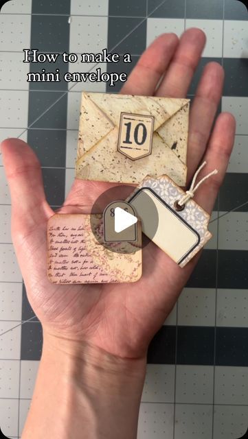 How To Make Junk Journal Pockets, Mini Books Diy, Journals Diy, Handmade Journals Diy, Scrapbook Embellishments Diy, Mini Envelope, Easy Craft Ideas, Embellishment Diy, You've Got Mail