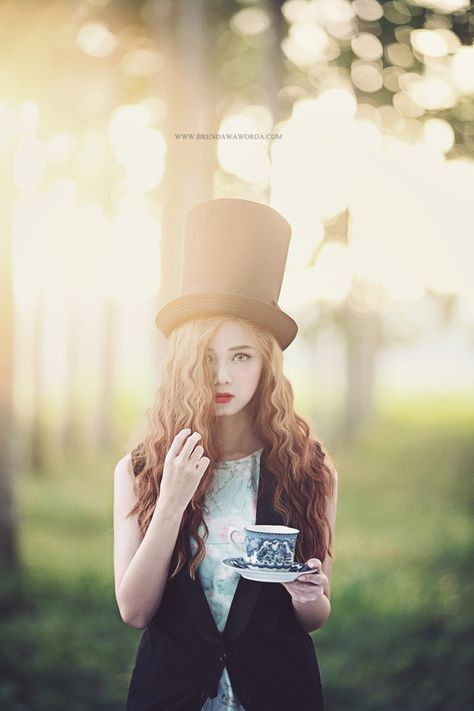 Lets have a tea party by bwaworga Party Fashion Photography, Fantasy Vampire, Dream Photos, Alice In The Wonderland, Alice In Wonderland Aesthetic, Children Portraits, Fairytale Photography, Foto Shoot, Alice In Wonderland Theme