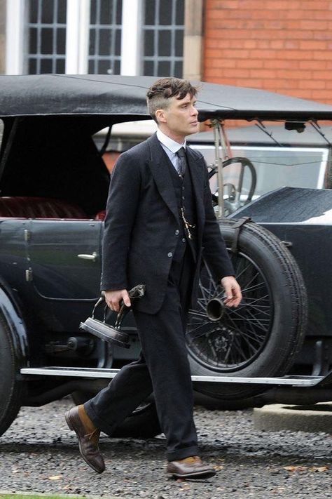 Tommy Shelby | Peaky Blinders Thomas Shelby Haircut, Cillian Murphy Tommy Shelby, Peaky Blinders Characters, Peaky Blinders Suit, Peaky Blinders Thomas, Red Right Hand, Peaky Blinders Tommy Shelby, Peaky Blinders Quotes, Cillian Murphy Peaky Blinders