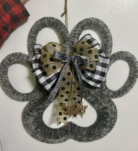 Dollar Tree Fanatics Crafts & Decor | First I want to say thank you for the lady who posted step by step instructions to make the paw wreathe | Facebook Paw Print Wreath Diy Dollar Tree, Dollar Tree Dog Paw Wreath, Paw Print Wreath Diy, Dog Paw Wreath Diy, Paw Print Wreath, Paw Print Crafts, Paw Wreath, Bandana Wreath, Print Crafts