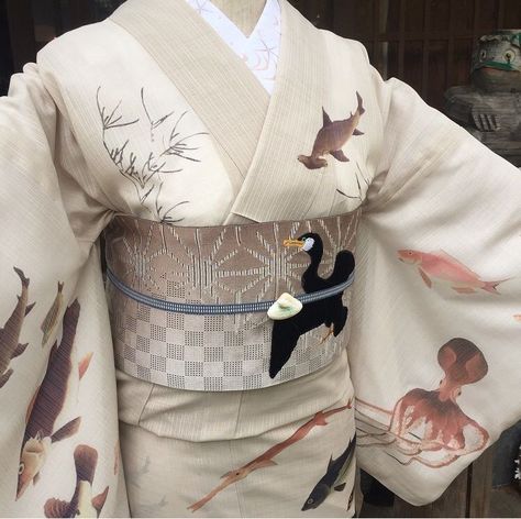 Japan Style Fashion, Winter Outfits Cute, Hiyoko Saionji, Japanese Traditional Clothing, Traditional Japanese Kimono, 일본 패션, Tokyo Street Fashion, Kimono Yukata, Kimono Design