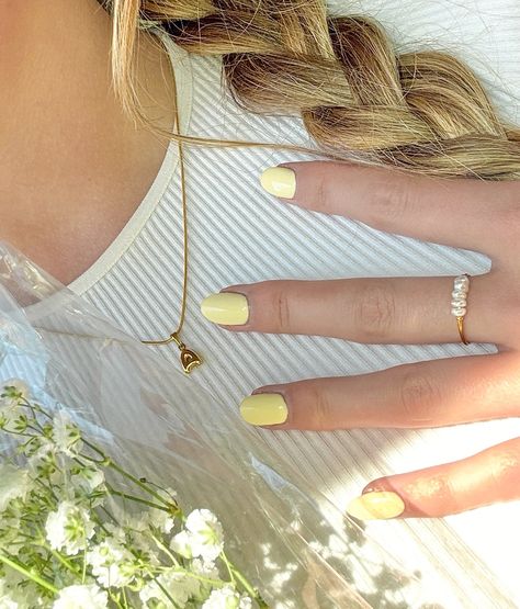 @beautifulearthboutique 🍋🌟💛 code: ADDIEM25 • • • • #beautifulearthboutique #jewelry #goldjewelry #fillerphoto #fillerpic beautiful earth boutique, jewelry, gold jewelry, filler photo, filler pic, pinterest aesthetic, nails, spring nails Aesthetic Nails Spring, Aesthetic Nails, Nails Spring, Pinterest Aesthetic, Boutique Jewelry, Jewelry Gold, Spring Nails, Gold Jewelry, Coding