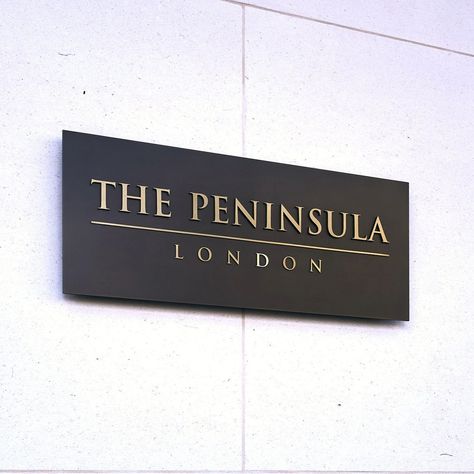 We had the privilege of crafting the bespoke signage for The Peninsula London, a remarkable addition to one of the city's most prestigious locations. This newly constructed hotel is a masterpiece of design, carefully conceived to complement the historic architecture that surrounds it. Nestled just a stone's throw from the serene Kensington Gardens and some of London's most iconic attractions, The Peninsula London effortlessly combines modern luxury with timeless elegance. A true collabora... Hotel Signage Design, House Number Ideas Outdoor, Luxury Signage, Resort Signage, House Number Ideas, Hotel Signage, Luxury City, Number Ideas, Fashion Designer Studio