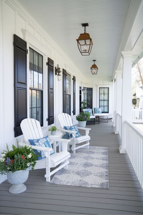 This porch gives me classic front porch vibes, and I love it. The Adirondack chairs are perfect for relaxing. It�’s the kind of space where summer evenings are well spent. Classic Front Porch, Porch Vibes, Farmhouse Front Porch Ideas, Farmhouse Front Porch, Dream Beach Houses, Farmhouse Front Porches, Dream Life House, Small Front Porches, Small Farmhouse