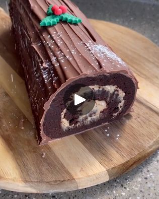 Yule Log Chocolate, Mocha Yule Log, Brownie Yule Log, Finch Bakery Brownie Yule Log, Yule Log Cake Chocolate Raspberry, Chocolate Cake Roll Recipe Yule Log, Chocolate Yule Log, Yule Log Cake, Log Cake