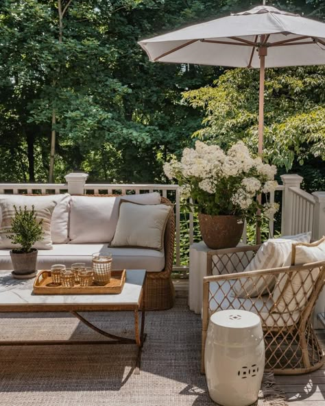 Scout & Nimble Blog | Interior Design Home Tours, Inspiration & More Beautiful Small Backyard Ideas, European Patio, Deck Decor, Have Inspiration, Casa Exterior, Garden Inspo, Home Vibes, Backyard Inspo, Humble Abode