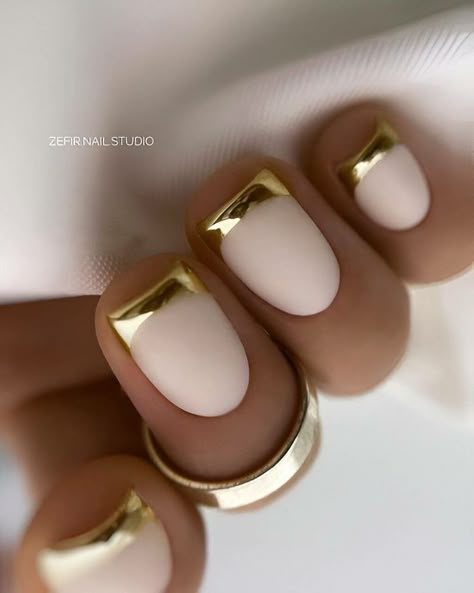 Gold Chrome Nails, Gold Chrome, New Year's Nails, Hot Nails, Fancy Nails, Chic Nails, Chrome Nails, Gold Nails, Nail Manicure