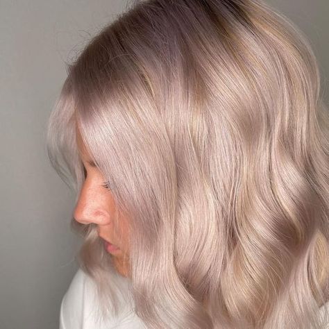 How to Tone Yellow Hair to Perfection | Wella Professionals Wella Pearl Blonde Mask, Wella Professional Color, Wella Blonde Hair Color Shades, Tone Yellow Hair, Wella Hair Toner, Toning Bleached Hair, Light Beige Blonde, Hair Theory, Wella Toner