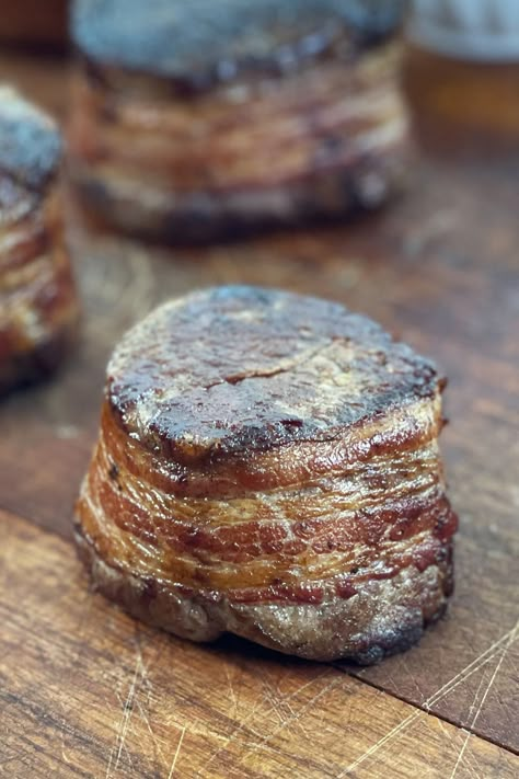 Bacon-Wrapped Filet Mignon (With Crispy Bacon) Bacon Wrapped Filet Mignon Air Fryer, Baked Filet Mignon, Bacon Wrapped Filet Mignon, Steak Bacon, Bacon Wrapped Tenderloin, Bacon Wrapped Steak, Steak On Stove, Bacon Wrapped Beef, Bacon Wrapped Filet