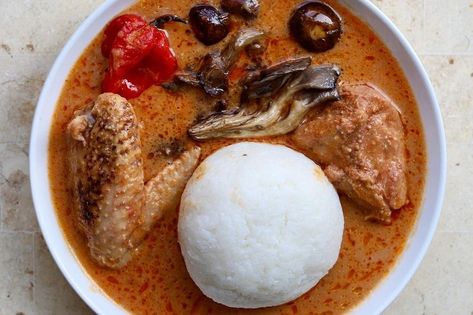 TasteToronto | Ghanaian Groundnut Soup With Rice Balls Ghana Rice Balls, Soup With Smoked Turkey, Ghana Recipes, Groundnut Soup, Ghanaian Dishes, How To Reheat Rice, Grilled Rice, Soup With Rice, Ghanaian Food