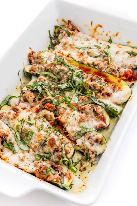 Pizza Zucchini Boats, Pizza Zucchini, Pizza Alternatives, Zucchini Pizza Boats, Pizza Boats, Zucchini Pizza, Lemon Bowl, Roast Zucchini, Zucchini Pizzas