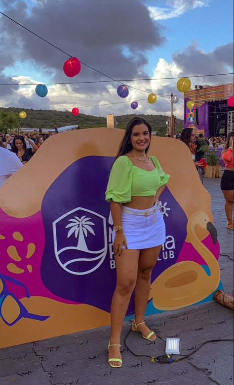 Look para show de pagode durante o dia Look Samba Prime, Look Samba, Looks Shows, Looks Show, Looks Festival, Shein Haul, Look Festival, Looks Party, Festival Looks