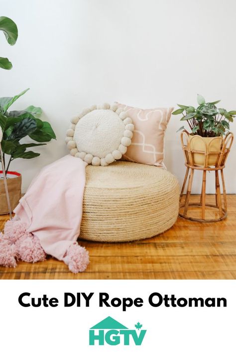 DIY rope ottoman Diy Poofs Ottoman, Diy Poofs, Poofs Ottoman, Diy Jute Bags, Rope Ottoman, Ottoman Round, Old Tires, Cute Diy, Round Ottoman