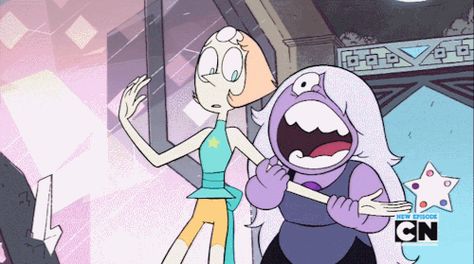 Gaint Woman, Pearl X Amethyst, Su Amethyst, Universe Gif, Steven Universe Gif, Pearl Su, Random Cartoons, Amethyst Su, Pearl And Amethyst