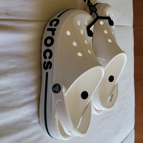 White Crocs Bayaband Clog Men5 Women7 White Crocs Aesthetic, White Crocs, Crocs Fashion, Shoes Crocs, Crocs Jibbitz, Anime Jewelry, Denim Crafts, Women's Crocs, Hype Shoes