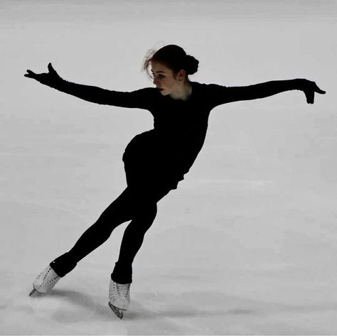 Ice Skating Aesthetic, Figure Skating Aesthetic, From Lukov With Love, Lukov With Love, Figure Skating Outfits, Skating Aesthetic, Ice Skater, Alexandra Trusova, Ice Rink