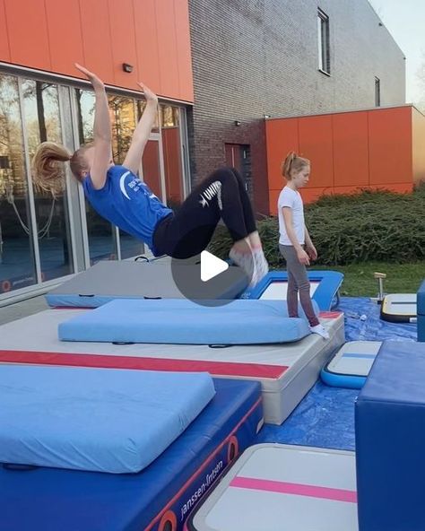 Back Tuck Drills, Aerial Cartwheel, Back Handspring Drills, Tumbling Drills, Gymnastics Ideas, Gymnastics Conditioning, Gymnastics Routines, Gymnastics Coach, Acro Gymnastics