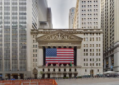 Ny Stock Exchange, New York Stock Exchange, New York Wallpaper, Street Image, Stock Trader, Background Check, New York Art, Lower Manhattan, Stock Exchange