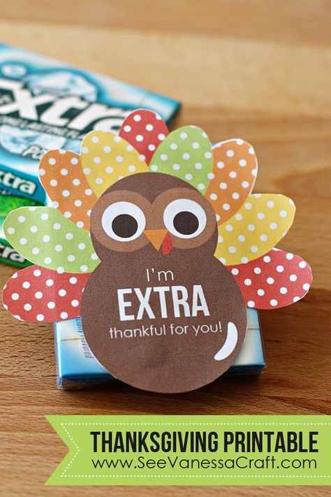 Show your appreciation to those special people in your life with this cute little Thanksgiving printable that you can attach to a pack of Extra Gum﻿. #ExtraGumMoments #shop Thanksgiving Teacher Gifts, Extra Gum, Teacher Treats, Thanksgiving Cookies, Thanksgiving Treats, Friends Gifts, Thanksgiving Printables, Easy Thanksgiving, Thanksgiving Fun