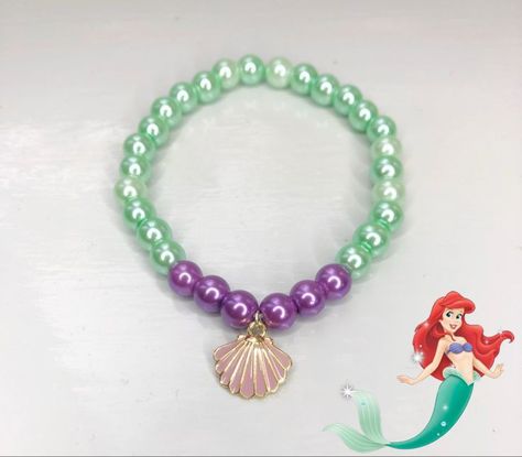 Princess Bracelets Diy, The Little Mermaid Jewelry, Disney Princess Inspired Bracelets, Mermaid Charm Bracelet, Mermaid Bracelet Diy, Disney Inspired Jewelry Diy, Disney Beads Bracelet, Disney Bracelet Diy, Mermaid Necklace Diy