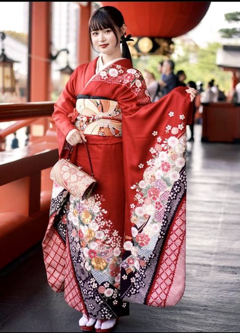 Japanese Ancient, Face Cam, Kimono Girl, Welcome To Japan, Year Wallpaper, Happy New Year Wallpaper, New Year Wallpaper, Land Of The Rising Sun, Traditional Outfit