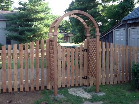 Scalloped picket fence with arbor Wood Arbor With Gate, Scalloped Fence, Picket Fence Gate, Arbor Gate, Arch Gate, Wood Picket Fence, Wood Arbor, Wooden Arbor, Home Fencing