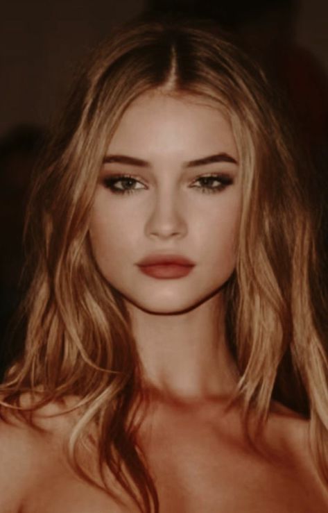 Make Up For Blonde Girl With Brown Eyes, Dark Blonde Hair Brown Eyes, Blonde Girl Brown Eyes, Blonde Hair Brown Eyes Girl, Light Warm Brown Hair, Blonde With Brown Eyes, Honey Golden Blonde, Blonde Brown Eyes, Warm Brown Hair