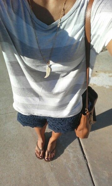 Lace shorts, stripe tee, Heather Gardner necklace, Michael Kors satchel and as always Rainbow flip flops. Fall outfit in San Diego :) Rainbow Flip Flops Outfit, Rainbow Flip Flops, Michael Kors Satchel, Casual Sporty, Summer Trends, Hot Outfits, Striped Tee, Summer Of Love, Lace Shorts