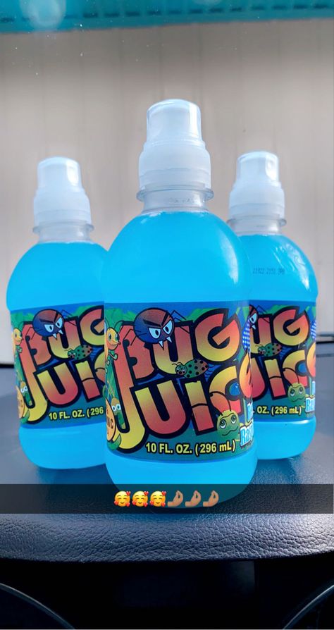 bug juice blue childhood memories 2000s Snacks, Bug Juice, Sleepover Food, Junk Food Snacks, Cute Snacks, Food Babe, Food Therapy, Yummy Comfort Food, Sweet Snacks Recipes