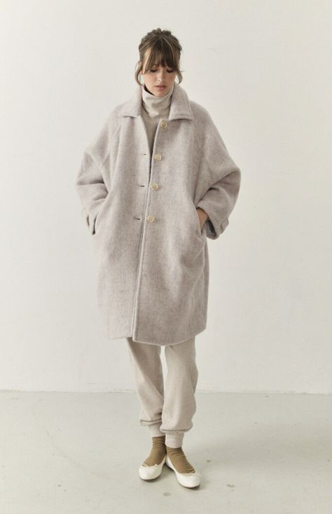 Short Loungewear, Long Sleeves Coats, Jumper Shirt, Vintage Coat, Women's Coat, Grey Long Sleeve, Jumpers For Women, Boyfriend Jeans, T Shirt Top