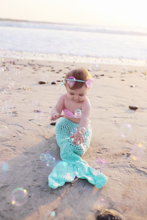 Baby Beach Photos, Crochet Mermaid, Mermaid Tale, Mermaid Pictures, Baby Mermaid, Themes Photo, Mermaid Theme, Foto Baby, Beach Baby