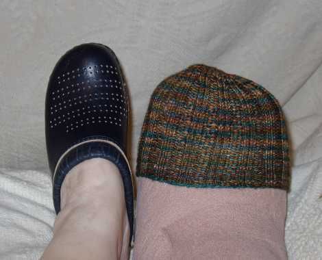 Cast Sock, Preemie Hats, Cast Covers, Overhand Knot, Knitting Tips, Thread & Yarn, Toe Socks, Dk Weight Yarn, Circular Knitting