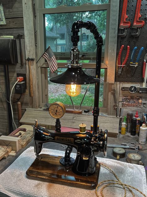 Singer Sewing Machine Repurposed, Sewing Machine Lamp, Antique Sewing Machine Table, Old Sewing Machine Table, Steampunk Kitchen, Singer Sewing Machine Table, Industrial Style Lamps, Steampunk Furniture, Old Sewing Machine