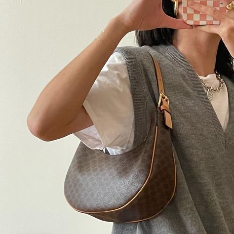 Celine Vintage Bag, Vintage Bag Outfit, Celine Vintage, Vintage Celine, Luxury Bags Collection, Classic Bags, Vintage Bag, Celine Bags, Celine Bag