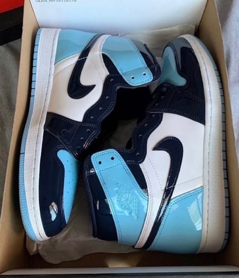 Blue Drip, Blue Chill, Blue Jordans, Hype Shoes, Air Jordan 1 High, Jordan 1 High, Air Jordan 1, Kids Hairstyles, Jordan 1