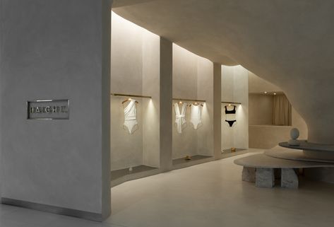 Commercial Design Retail, Retail Store Layout, Belgian Design, Shoe Store Design, Wabi Sabi Design, Concrete Effect Paint, Retail Store Interior Design, Retail Store Interior, Retail Concepts