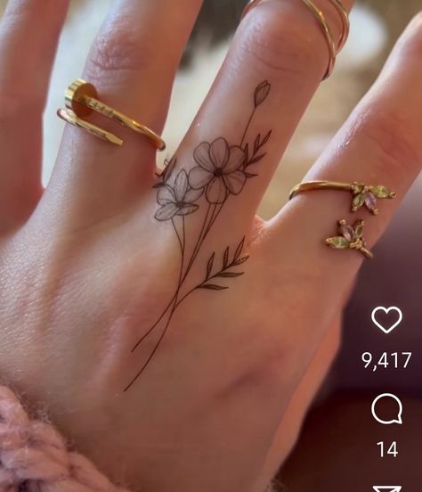 Flower Finger Tattoos, Finger Tattoo Ideas, Thumb Tattoos, Small Finger Tattoos, Finger Tattoo For Women, Hand And Finger Tattoos, Finger Tattoo Designs, Hand Tattoos For Women, Finger Tattoo