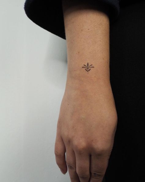 Polish Tattoos, Chest Piece Tattoos, Hand Poked Tattoo, Wrist Tattoos For Women, Diy Tattoo, Dainty Tattoos, Subtle Tattoos, Simplistic Tattoos, Small Tattoo