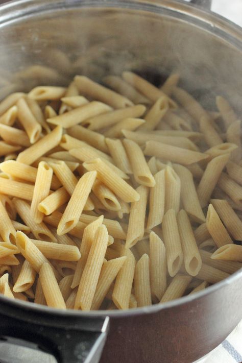 Chicken Alfredo Broccoli, Recipes Using Italian Sausage, Alfredo Broccoli, Peppers Pasta, Sausage And Peppers Pasta, Sausage Penne, Penne Noodles, Baked Rigatoni, Broccoli Bake