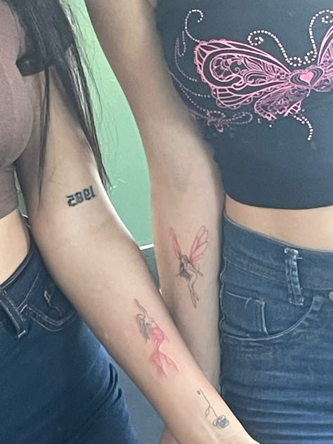 fairy and mermaid matching tattoo for best friends <3 Best Friend Aesthetic Tattoos, Fairy And Mermaid Matching Tattoo, Best Friend Tattoos Y2k, Flame Matching Tattoos, Dainty Matching Tattoos Sister Tat, Matching Tattoos Fairy, Behind The Ear Best Friend Tattoo Ideas, Best Friend Tattoos Anime, Three Fairies Tattoo